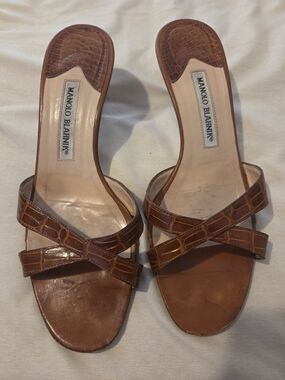 Manolo Blahnik Brown Croc-Embossed Strappy Slide Mules 7.5 39